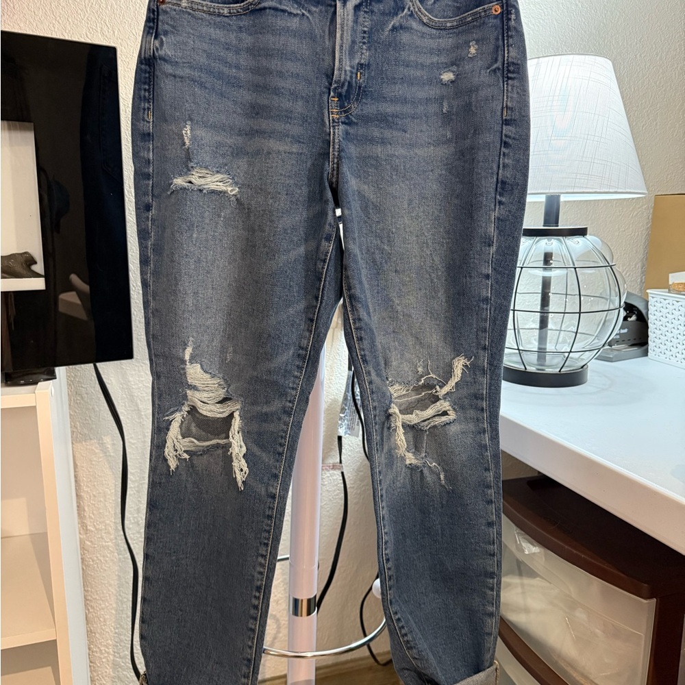 Old Navy Women's Distressed Boyfriend Jeans - Blue